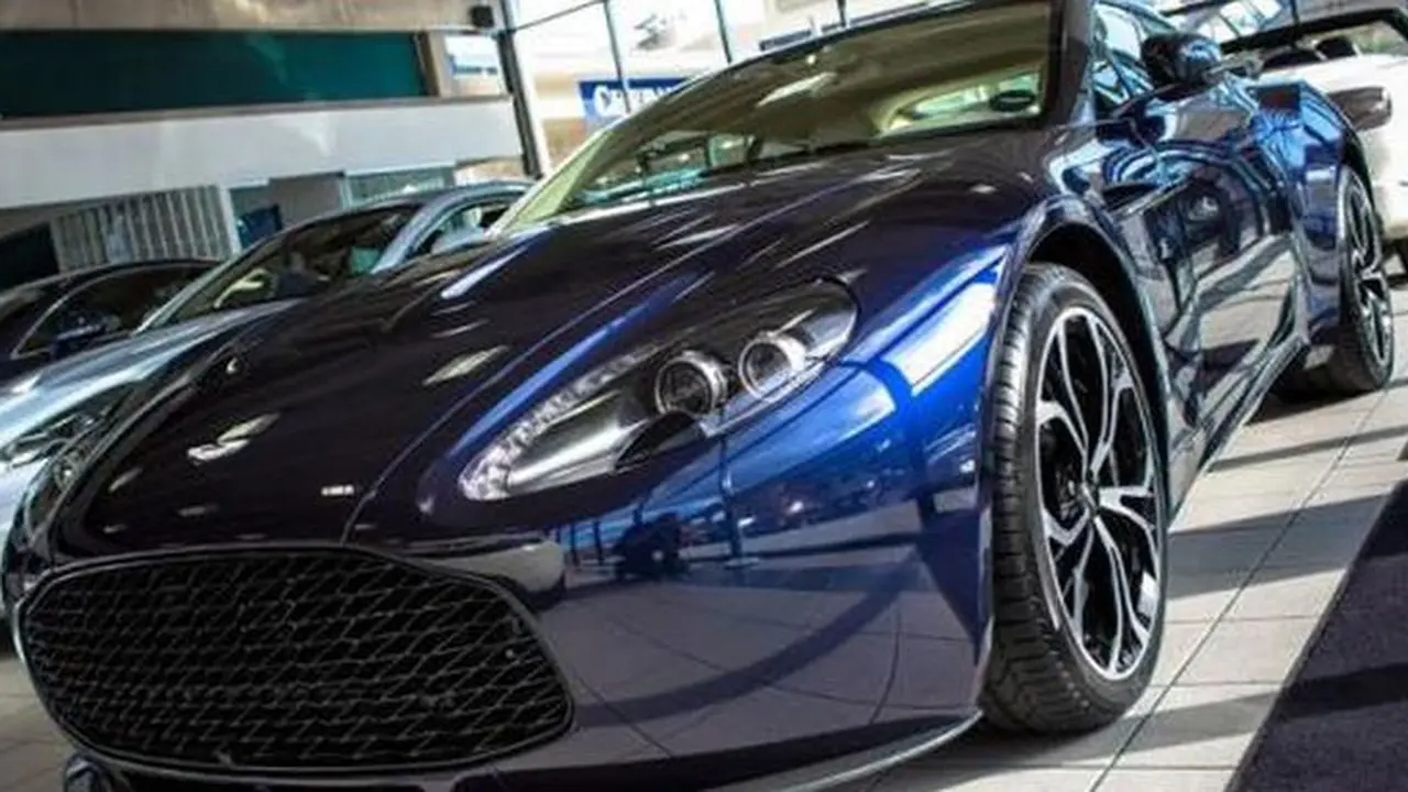 [OTO-News] Aston Martin V12 Zagato `Langka` Dilego Rp 7,4 M