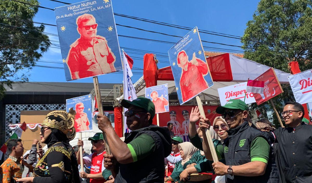 "Tahun ini terasa sangat istimewa karena kita merayakan kemerdekaan setelah melewati tantangan besar akibat pandemi. Semangat persatuan dan gotong royong terlihat begitu kuat dalam perayaan ini,"