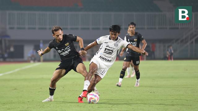 Egy Maulana Vikri dan Firza Andika - Dewa United Vs Persija Jakarta di BRI Liga 1 2024/2025