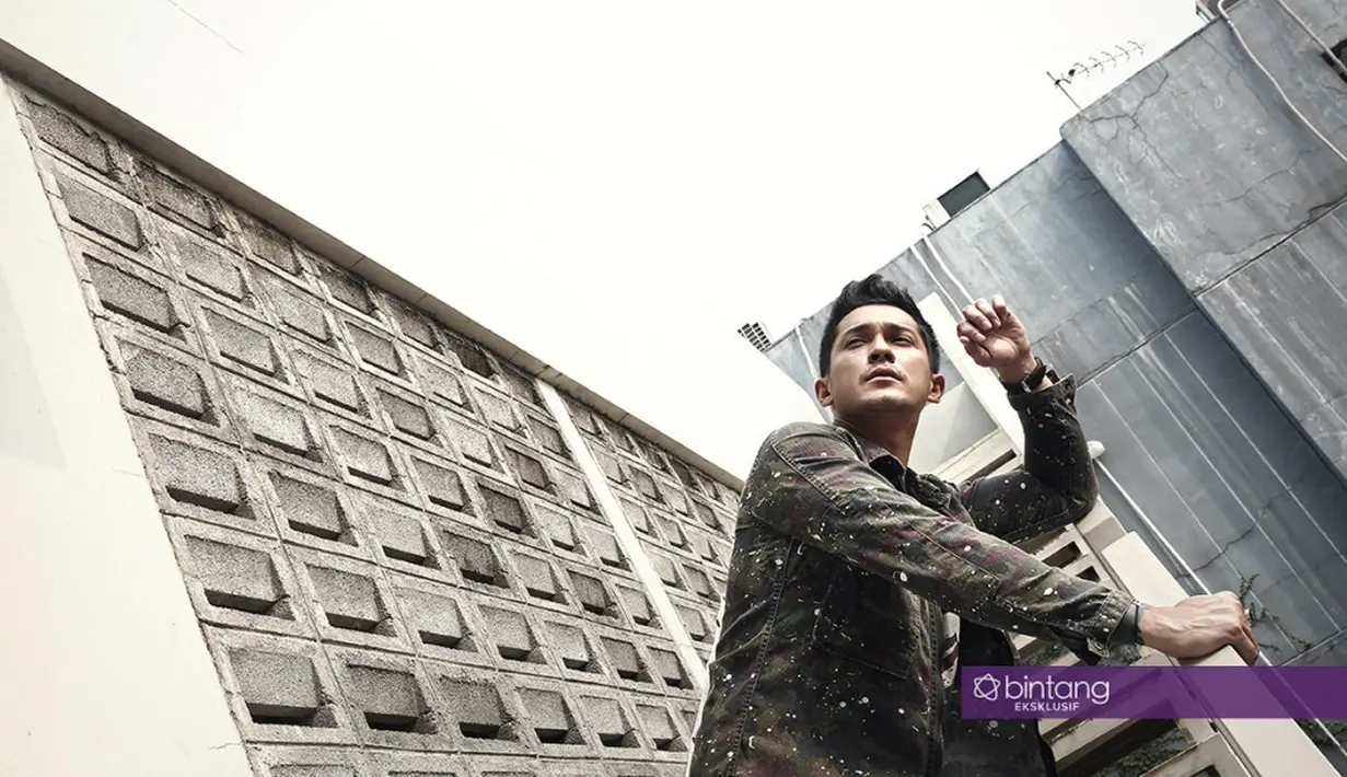 Saat berbincang dengan Bintang.com beberapa waktu lalu, ia mengungkapkan ada pengalaman unik saat syuting yang susah untuk di lupakan. Ketika itu ada kru yang kerasukan setan. (Bambang E Ros/Bintang.com)