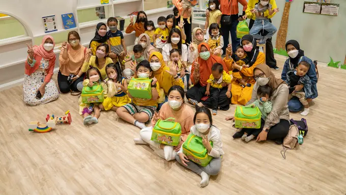 Cara Mudah Kenalkan Anak pada Camilan Sehat Lewat Bermain