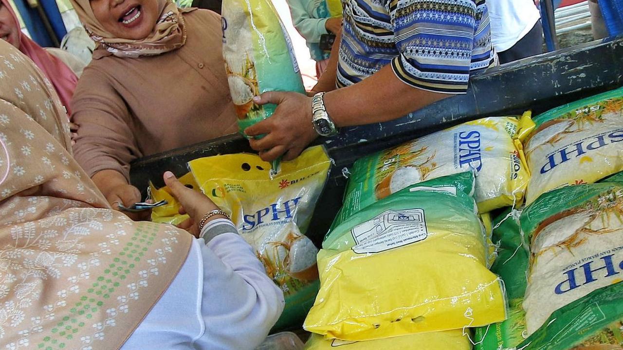 FOTO: Harga Beras Semakin Meroket, Bulog Terjunkan SPHP dengan Harga Terjangkau