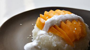Tak Perlu Ke Thailand Mango Sticky Rice Dapat Anda Buat Sendiri Di Rumah Lifestyle Fimela Com