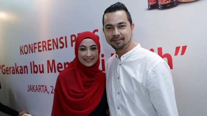 [Bintang] Annisa Trihapsari dan Sultan Djorghi