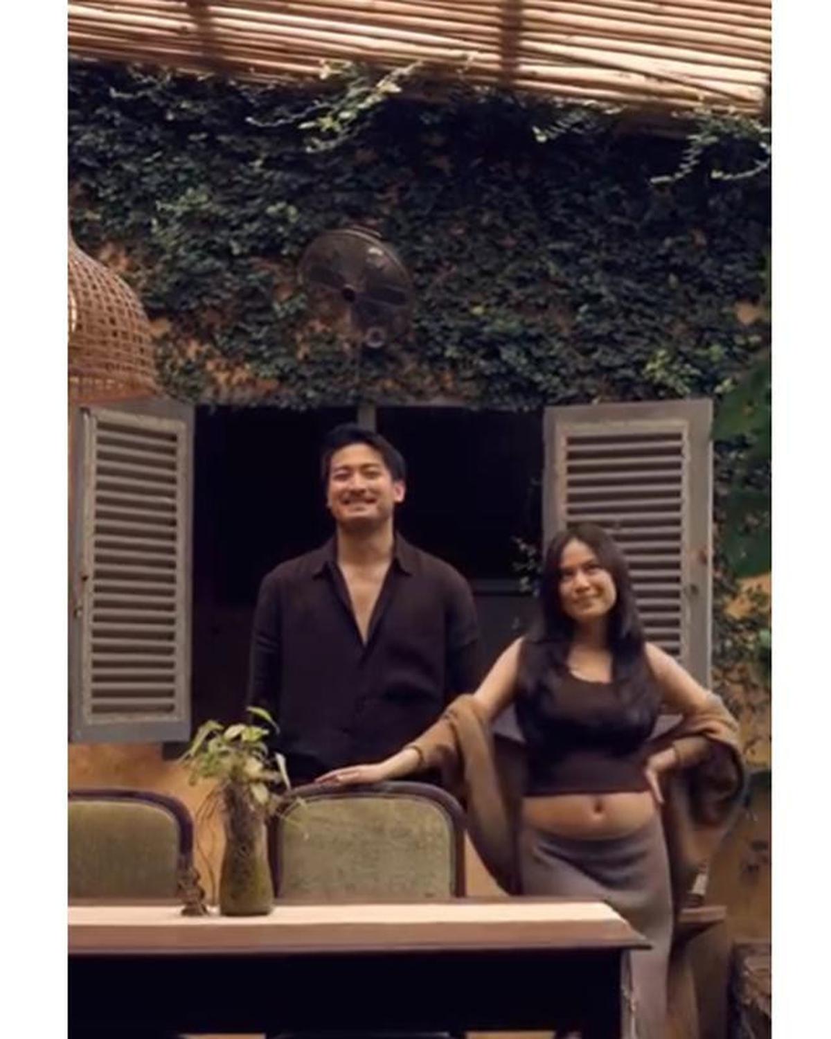 Hanggini Umumkan Kehamilan Pertama, Ini 6 Potret Maternity Pamer Baby Bump