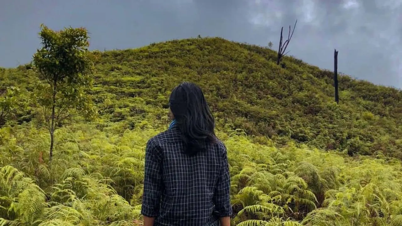 Pendaki Gunung Sekicau di Lampung Barat