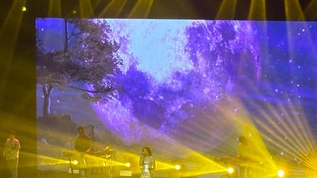 Potret Tiara Andini di konser Secret Number pasSworLd concert (Dok/Patricia Vianney)