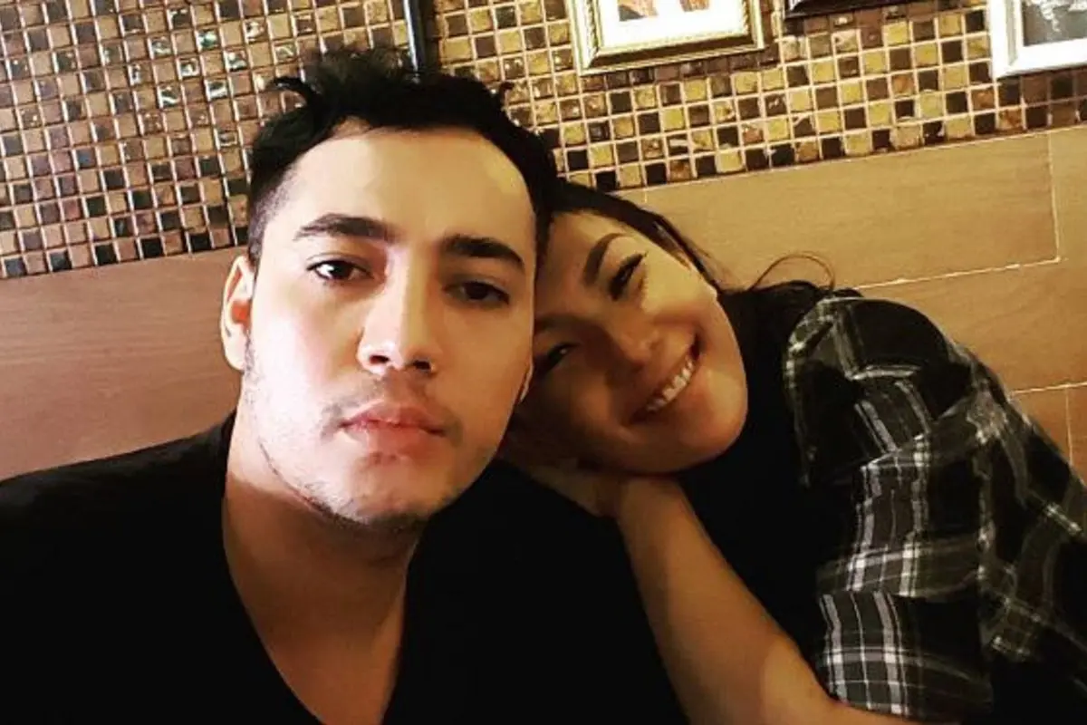 [Bintang] Kalina Oktoranny dan Hendra
