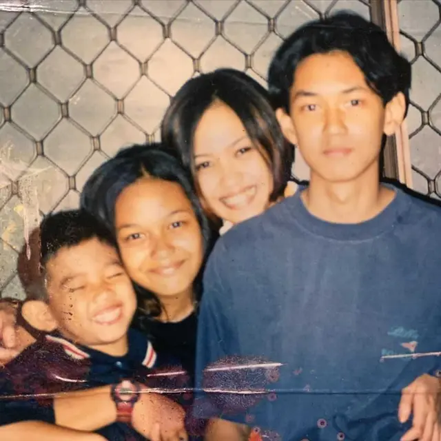 Genap 43 Tahun, Ini 6 Transformasi Sara Wijayanto yang Awet Muda Hingga Kini