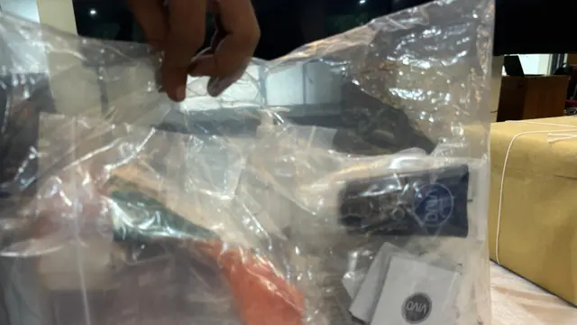 Penampakan Barang Bukti Kematian Misterius Diplomat Kemlu