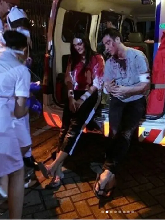 "Iya pertama kali (main film horor), nggak begitu terlalu berat sih untuk memutuskan kenapa harus main film horor. Saya sendiri juga nggak terlalu memilih genre film harus film cinta, komedi, horor atau apa," ucap Herjunot Ali. (Instagram/herjunotali)