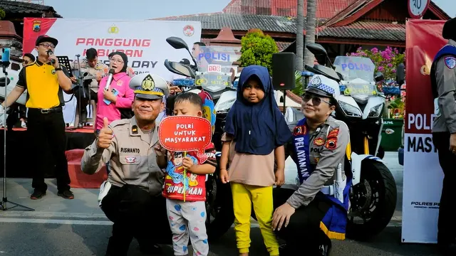 Suasana Car Free Day Pemalang yang diwarnai layanan kepolisian. (Foto: Liputan6.com/Humas Polres Pemalang)