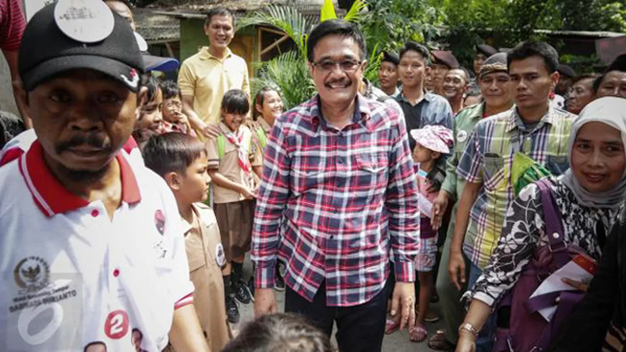 Calon Wakil Gubernur DKI nomor dua, Djarot Saiful Hidayat merencanakan untuk melakukan sahur keliling ke kampung-kampung nelayan bersama Isteri Presiden RI ke-4, Sinta Nuriyah Wahid. 