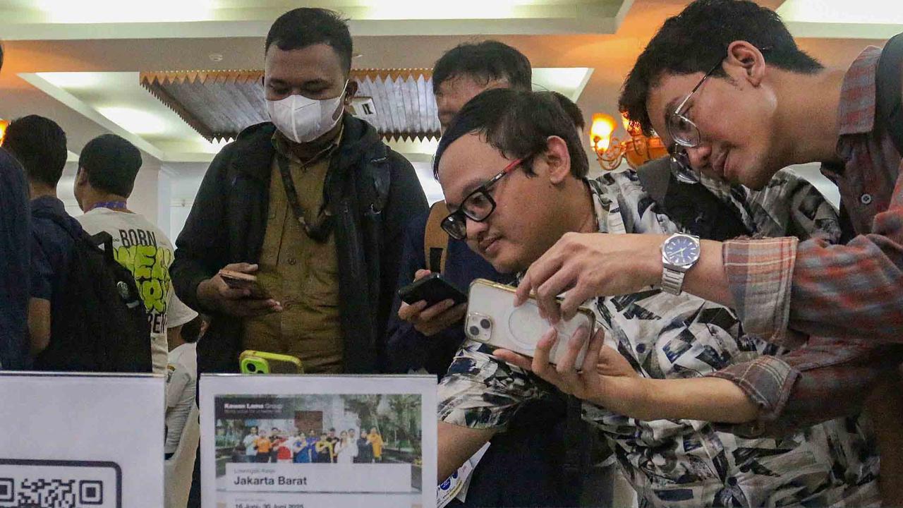 FOTO: Ribuan Pencari Kerja Padati Jakarta Job Fair 2025, Lowongan Dibuka di 40 Perusahaan