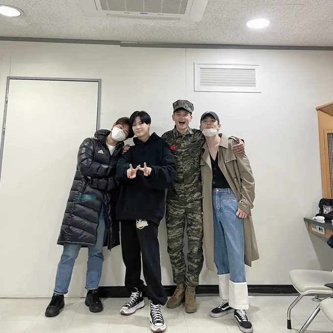 SHINee