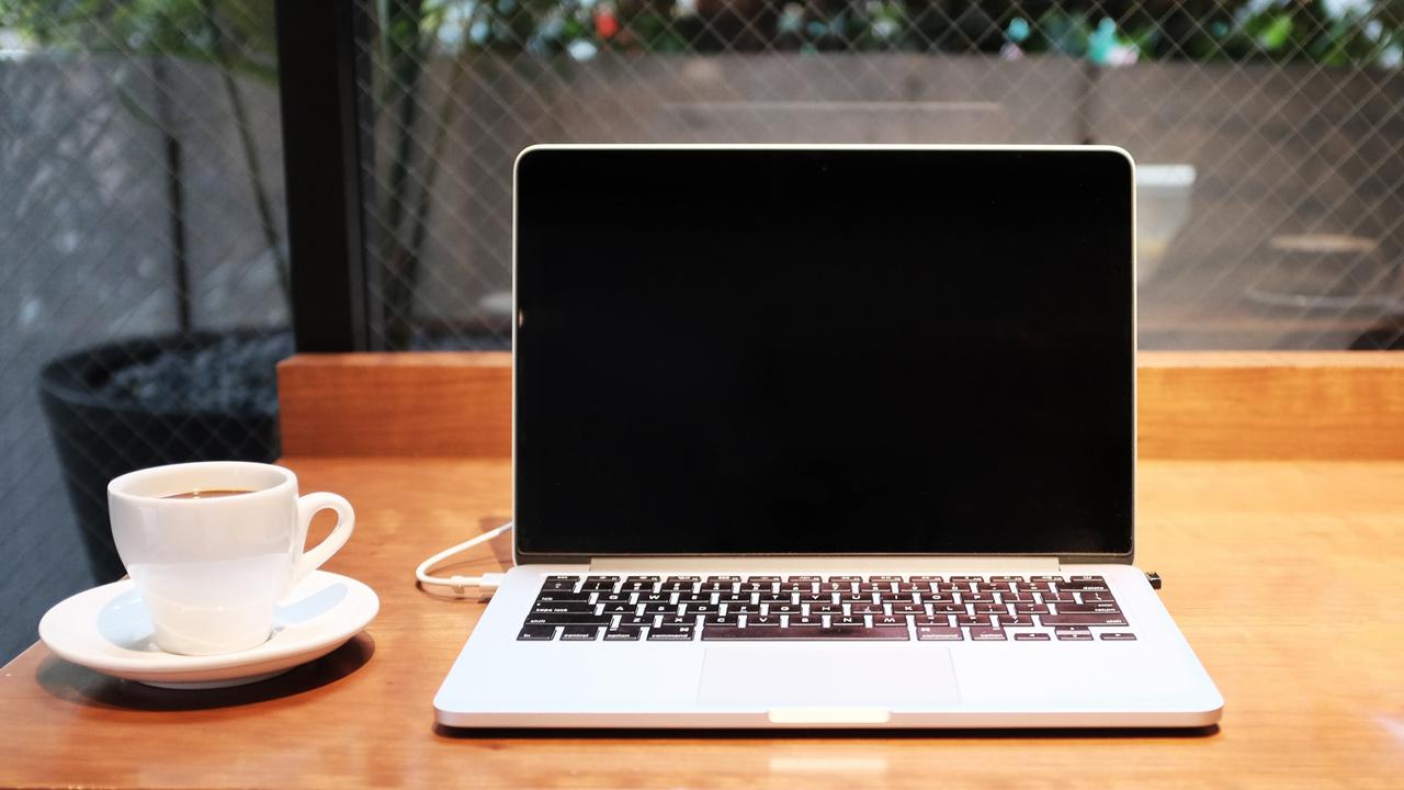 Cara Merawat Laptop dengan agar Awet dan Tidak Cepat Rusak