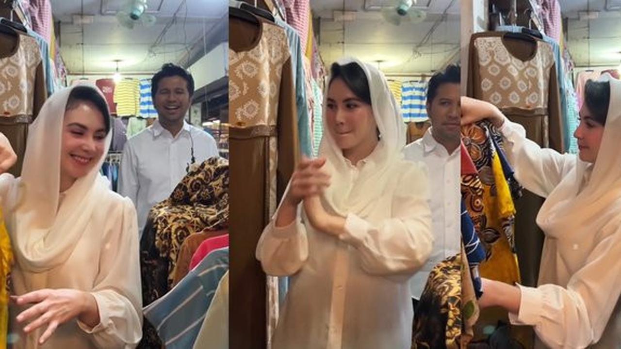 8 Foto Arumi Bachsin Saat Berbelanja di Pasar, Bahagia Membeli Tiga Daster Seharga 100 RIbu