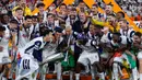 Menundukkan Manchester United 1-0 di final Liga Europa 2024/2025, Tottenham Hotspur berhasil mencetak sejarah baru dengan meraih gelar juara. (Thomas COEX/AFP)