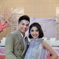 Berusia 6 bulan, kandungan Chelsea Olivia sangat mendapat perhatian dari sang suami, Glenn Alinskie. (Adrian Putra/Bintang.com)