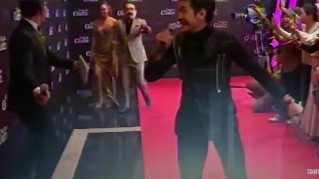 Amanda Manopo menggandeng Adam Suseno