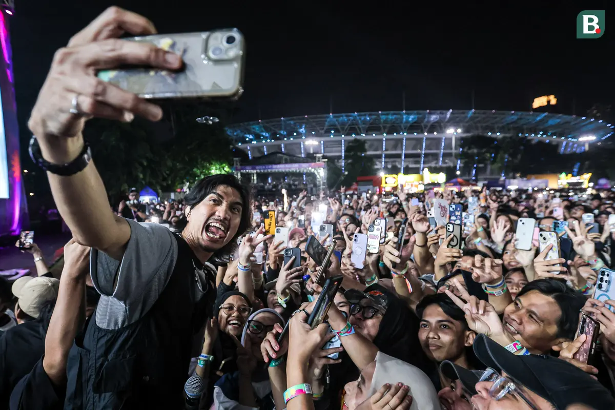 Foto: Hari Kedua KLBB 2026 Pecah! Raisa hingga Sheila on 7 Meriahkan Malam di GBK