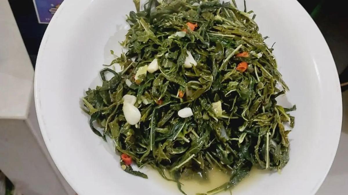 Resep Praktis Tumis Daun Singkong, Menu Sederhana yang Nikmat dengan Sambal