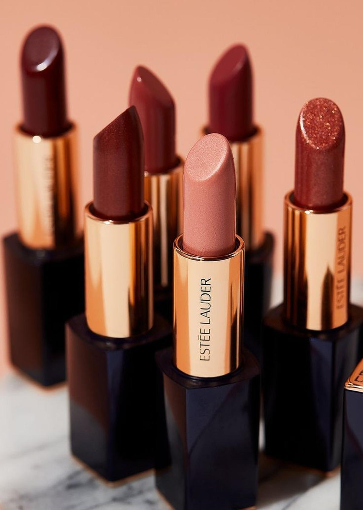 Rahasia di Balik Koleksi Lipstik Perempuan: 6 Alasan Kenapa Mereka Bisa Punya Banyak?