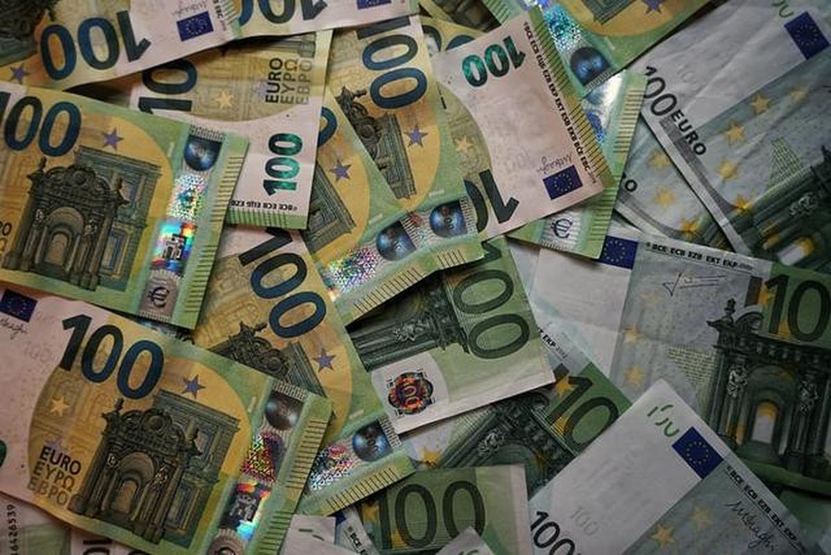 10 Mata Uang Tertinggi di Dunia, Bukan Euro atau Dollar US