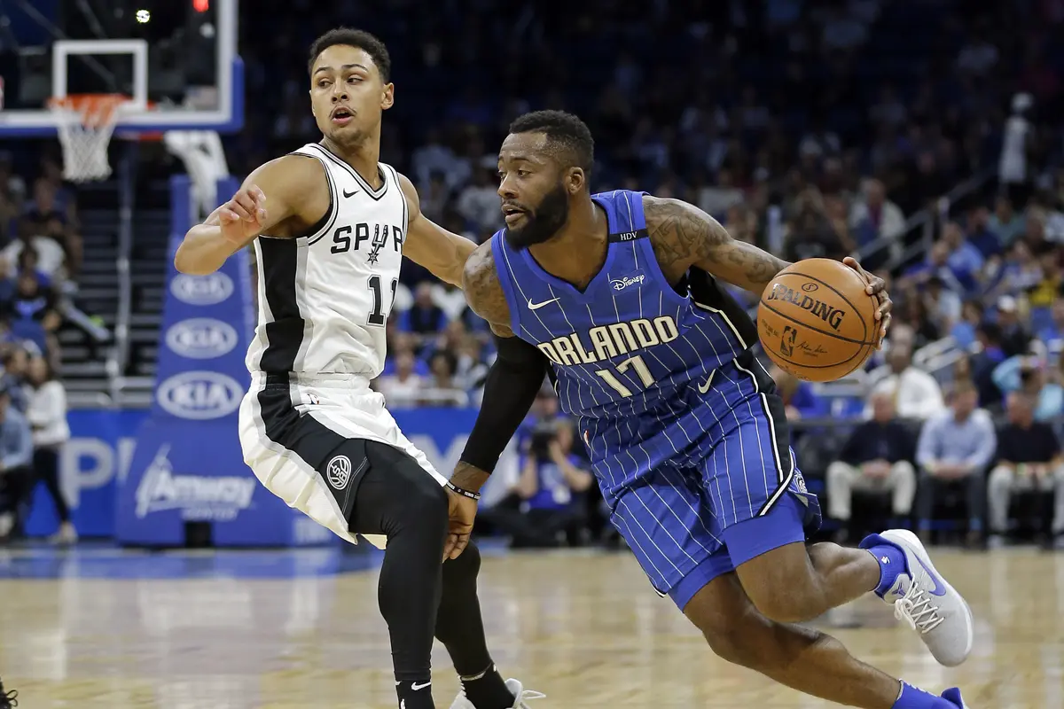 Jonathon Simmons Membantu Magic Mengalahkan Spurs