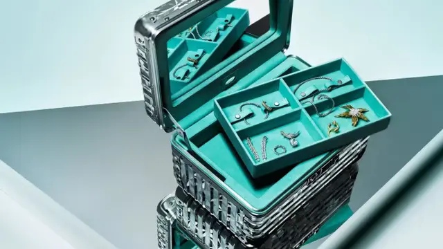 Rimowa Berkolaborasi dengan Tiffany & Co