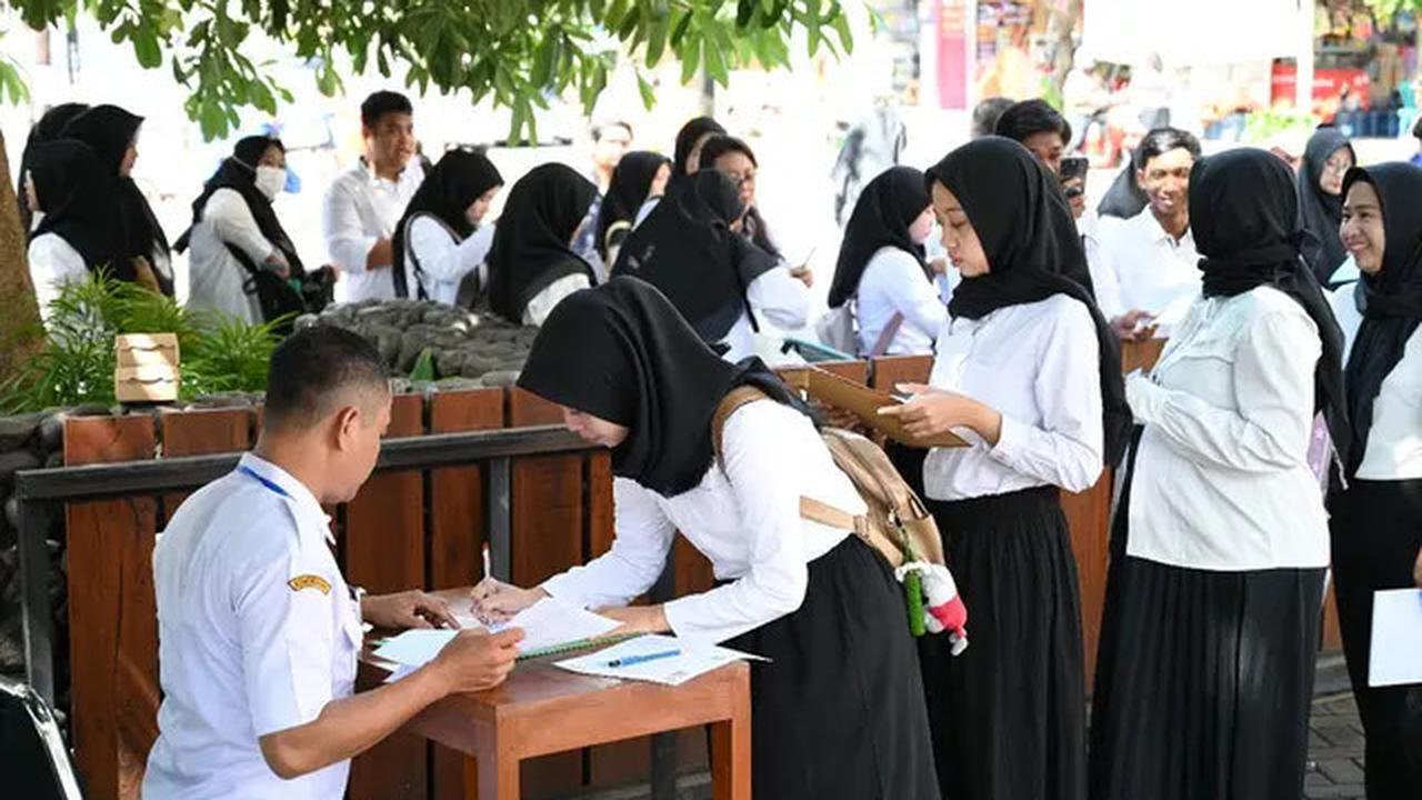 Kerugian Penundaan Pengangkatan CPNS Diramal Sentuh Rp 6,76 Triliun