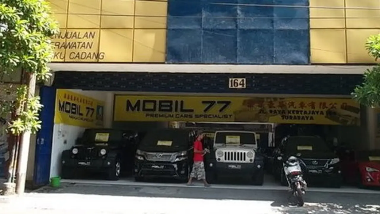 Showroom Mobil 77