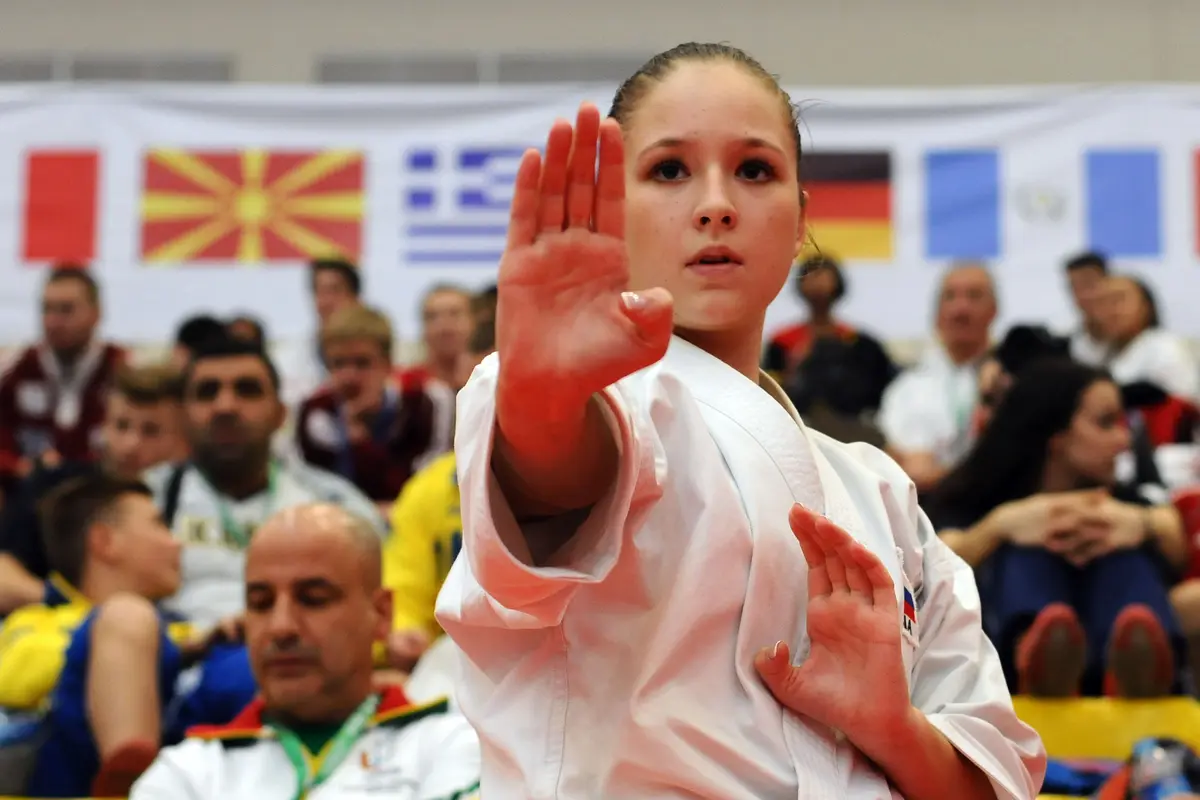 Karateka Rusia yang tampil di World Junior Cadet dan U21 Championship 2015 