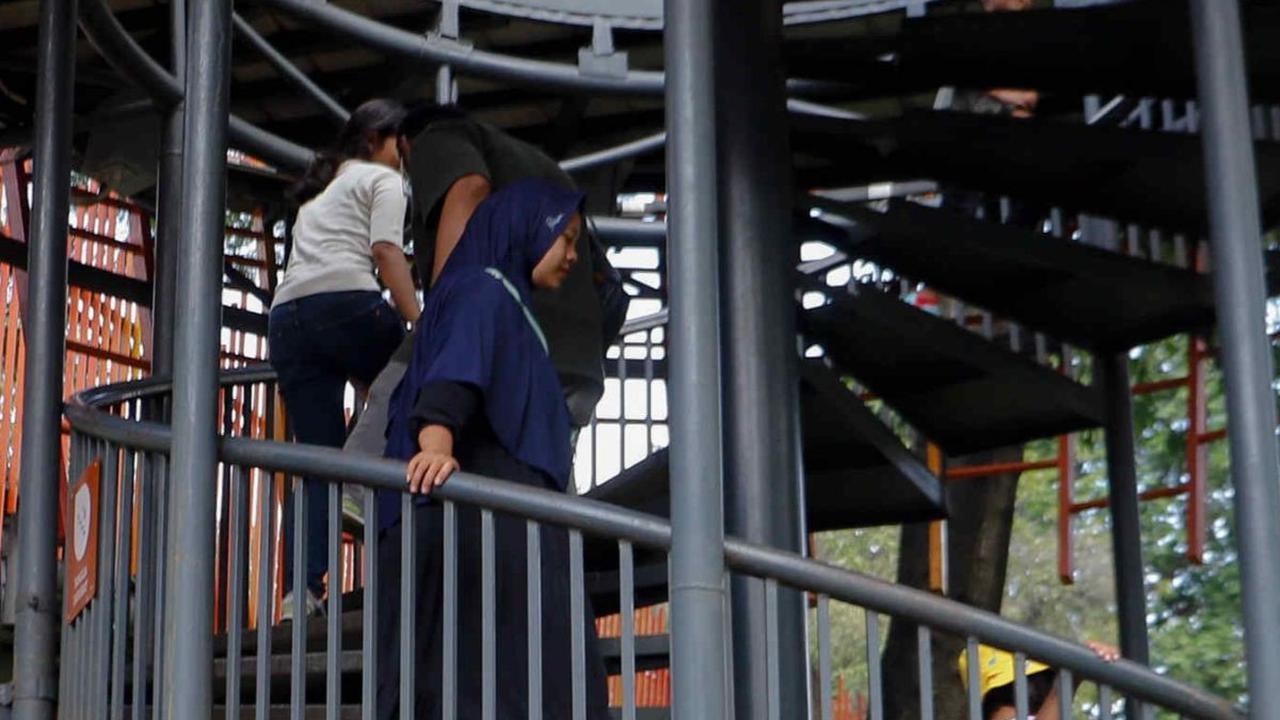 Kemudahan akses serta tidak adanya biaya masuk atau gratis membuat Tebet Eco Park menjadi favorit bagi warga Jakarta.&nbsp;Liputan6.com/Herman Zakharia