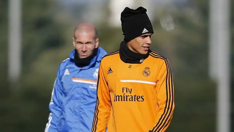 Zinedin Zidane - Raphael Varane (Real Madrid)