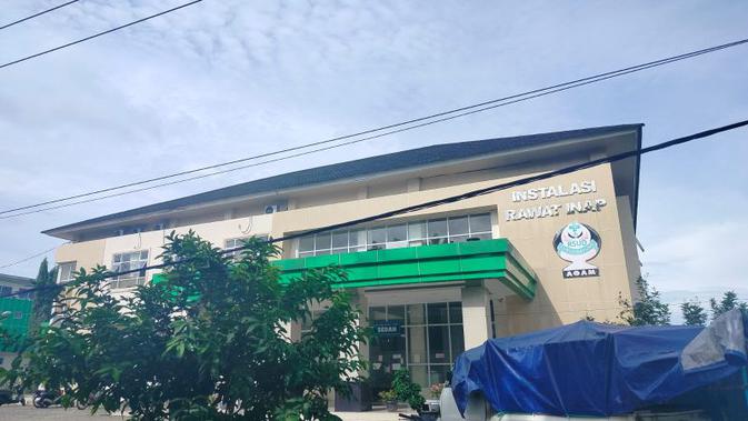 11 Korban Banjir Sumbar Keracunan Usai Makan dari Dapur Umum dan Pecel Lele