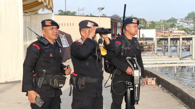 Personel Satuan Brimob Polda Sumut
