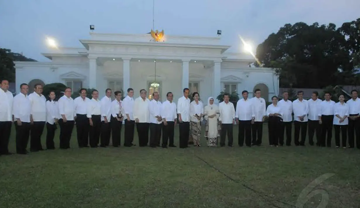Bertempat di halaman belakang Istana Merdeka, Jokowi mengumpulkan 34 kandidat terpilih (Liputan6.com/Herman Zakharia) 