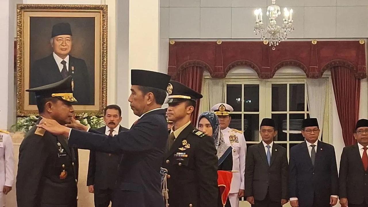 Agus menerangkan, TNI juga sudah mendirikan posko-posko pengaduan di wilayah bila ada prajurit yang tidak netral dalam Pemilu 2024.&nbsp;<br>
