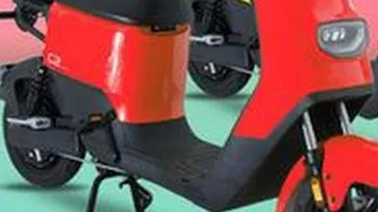 Lebih Mudah dan Murah, Sepeda Motor Listrik Jadi Favorit Emak-Emak