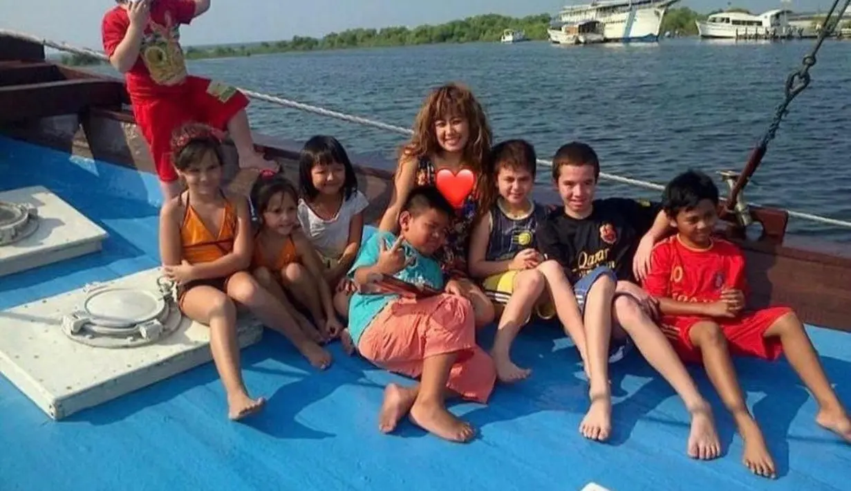 Pinkan Mambo [Instagram/pinkan_mambo]