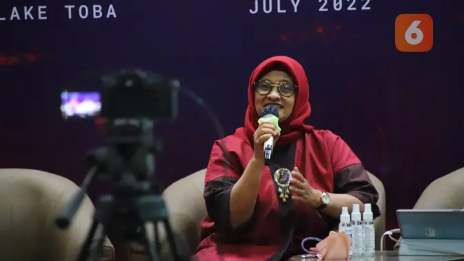 Dian Siswarini Resmi Pimpin Telkom: Susunan Baru!