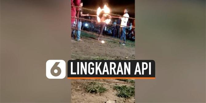 VIDEO: Pria Tak Sadarkan Diri Usai Lakukan Atraksi Lingkaran Api