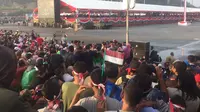 Saksikan HUT TNI di Cilegon, Warga Datang Sejak Subuh
