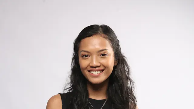 Anya Zen.