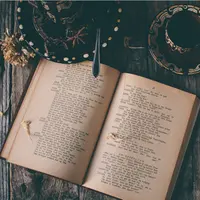 Melewatkan September bersama 5 novel fantasi dengan alur yang mengagumkan.