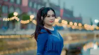 Penyanyi Lussy Renata Kembali ke Dunia Musik Setelah 20 Tahun Vakum