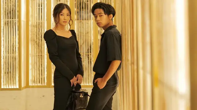 Potret Sarwendah dan Betrand Peto Pakai Baju Senada, Kedekatannya Disorot