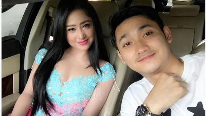 [Bintang] Dewi Perssik