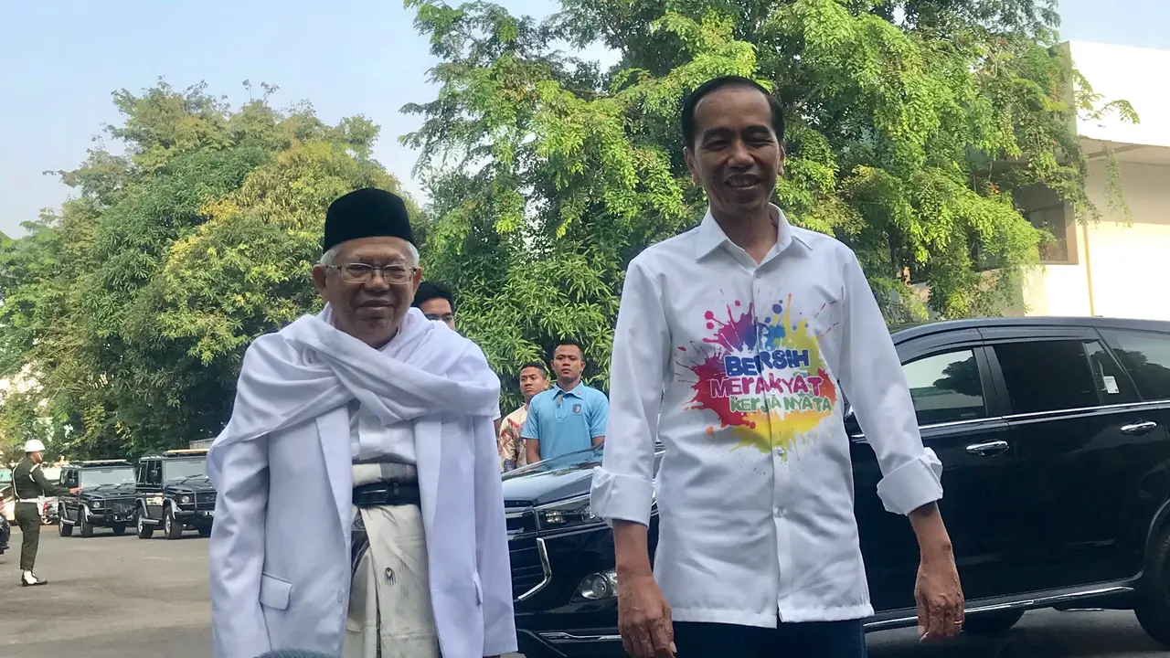Bakal pasangan capres dan cawapres Jokowi dan Ma'ruf Amin menjalani tes kesehatan di RSPAD, Jakarta